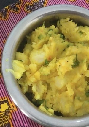 સુકીભાજી(sukibhaji recipe in gujarati) રેસીપી મુખ્ય ફોટો