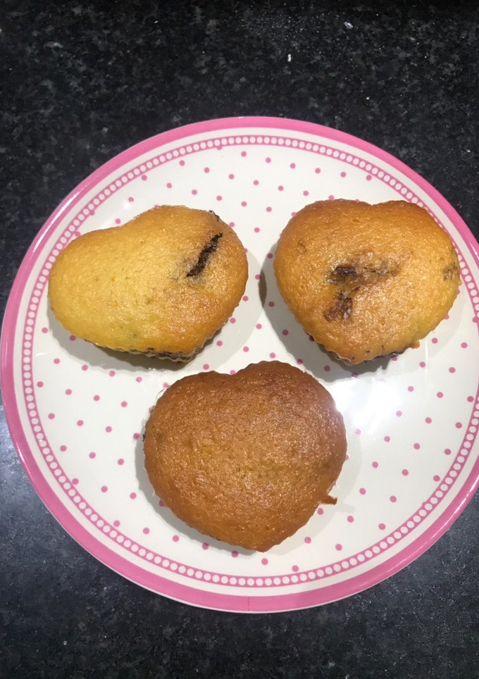 Una foto de Muffins en Licuadora de Naranja, mandarina y chocolate/ nutella🍊🧁🍫