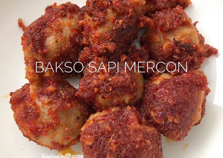 Langkah Mudah untuk Menyiapkan Bakso Sapi Mercon ala Chef Yuda Bustara Anti Gagal