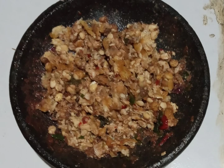 Langkah Gampang Membuat Resep Tempe Penyet Sambal Mentah yang  Bikin Ketagihan Anti Ribet, Uenak Banget