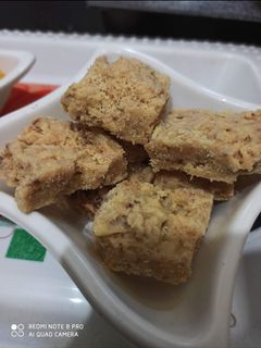 मैसूर पाक (Mysore pak recipe in hindi) रेसिपी मुख्य फोटो