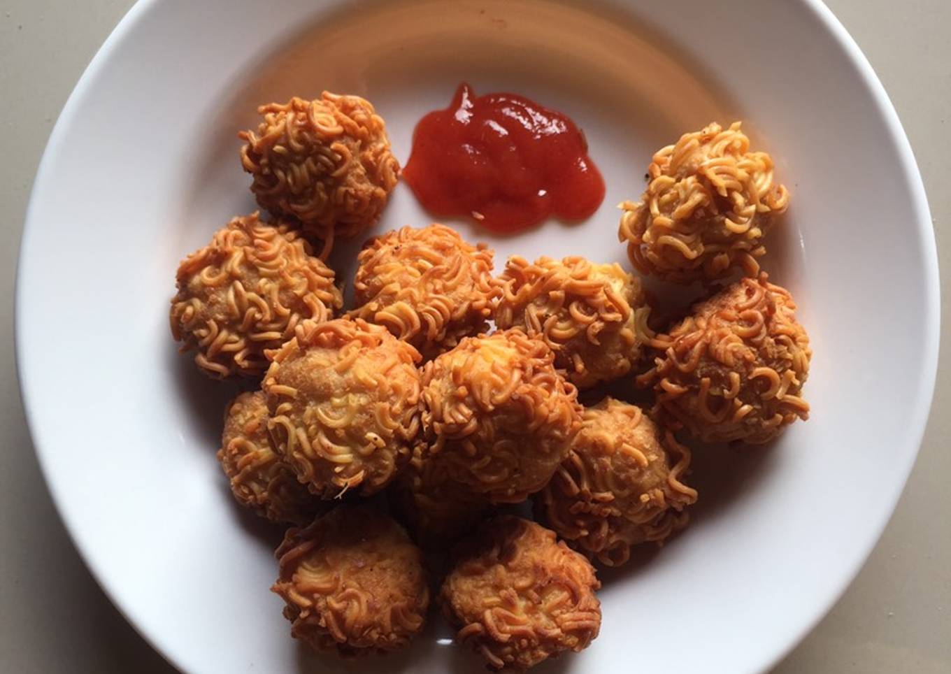 Bola-bola Rambutan (Mie Tahu)