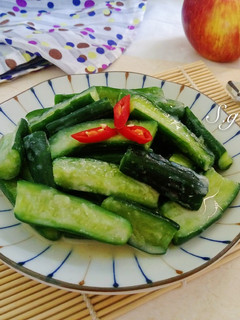 涼拌味噌小黃瓜 的食譜成品照片
