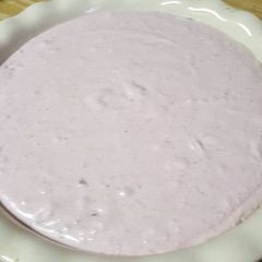 A picture of Frozen Cranberry Parfait Pie.