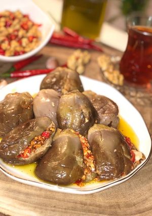 صورة لوصفة مكدوس الباذنجان بالجوز