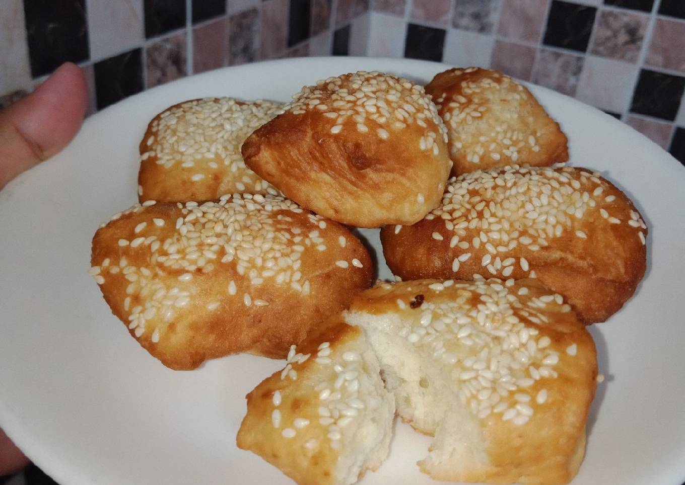 Odading wijen atau kue bantal enak