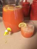 Peach & raspberry lemonade punch