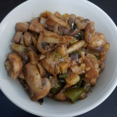 A picture of Butter Garlic Mushrooms.