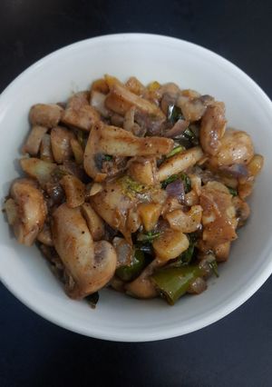A picture of Butter Garlic Mushrooms.
