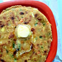 A picture of Vegetables loaded Paratha.