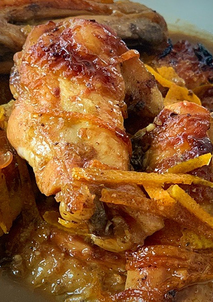 Una foto de Alitas de pollo a la naranja