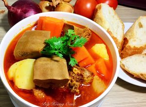 Hình của món Lưỡi Heo Nấu Lagu.