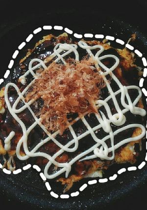 Hình của món Okonomiyaki phiên bản homemade.