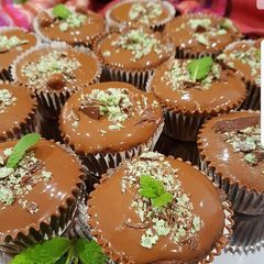 A picture of Chocolate Cupcakes.