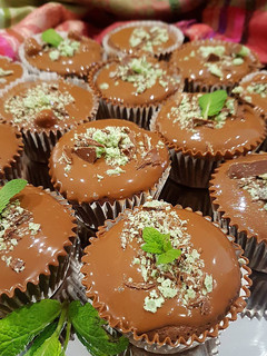A picture of Chocolate Cupcakes.