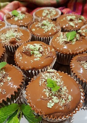 A picture of Chocolate Cupcakes.