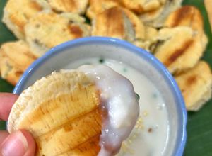 Hình của món Chuối Sáp Nướng Cốt Dừa.