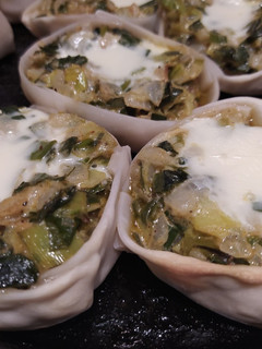 Una foto de Canastitas de puerro y queso