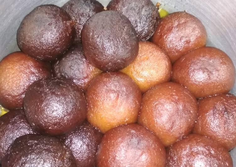 Gulab jamun