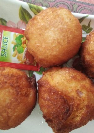 A picture of Bread roll.