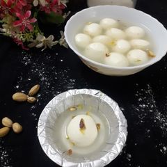 Rasgulla A picture of Rasgulla.