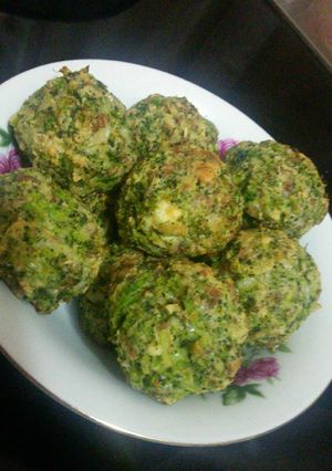Una foto de Albóndigas de brócoli y avena