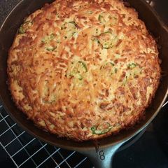 A picture of Skillet Jalapeno Corn Bread.