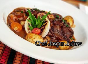 Una foto de Beouf Bourgignon