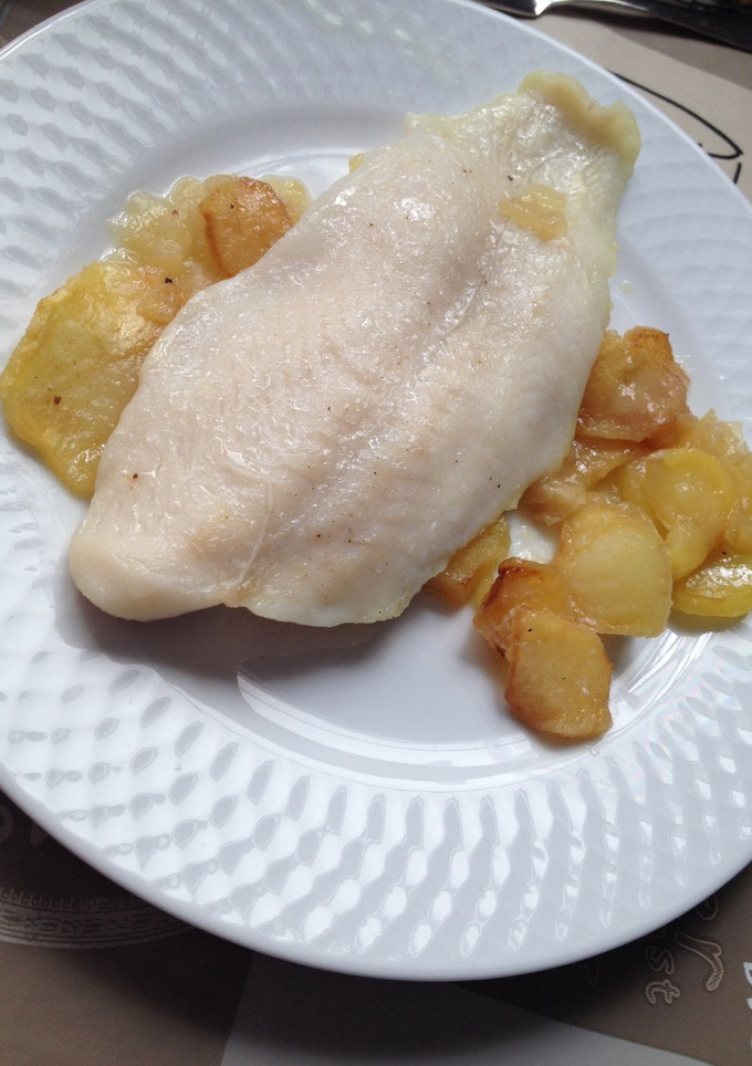 Una foto de Pescado blanco al horno 