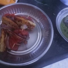A picture of Grilled paneer tikka.