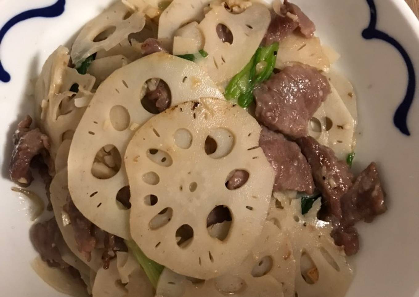 Tumis sapi akar teratai