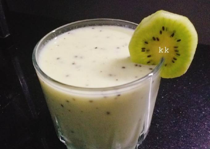 Green(kiwi) smoothie