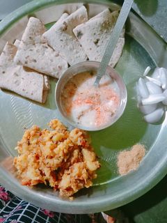 आलू का भरता (aloo ka bharta recipe in Hindi) रेसिपी मुख्य फोटो