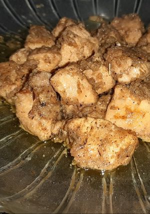 বাটার গার্লিক চিকেন (butter garlic chicken recipe in Bengali) রেসিপির প্রধান ছবি