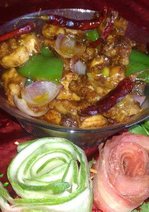 A picture of Kung pao chicken.