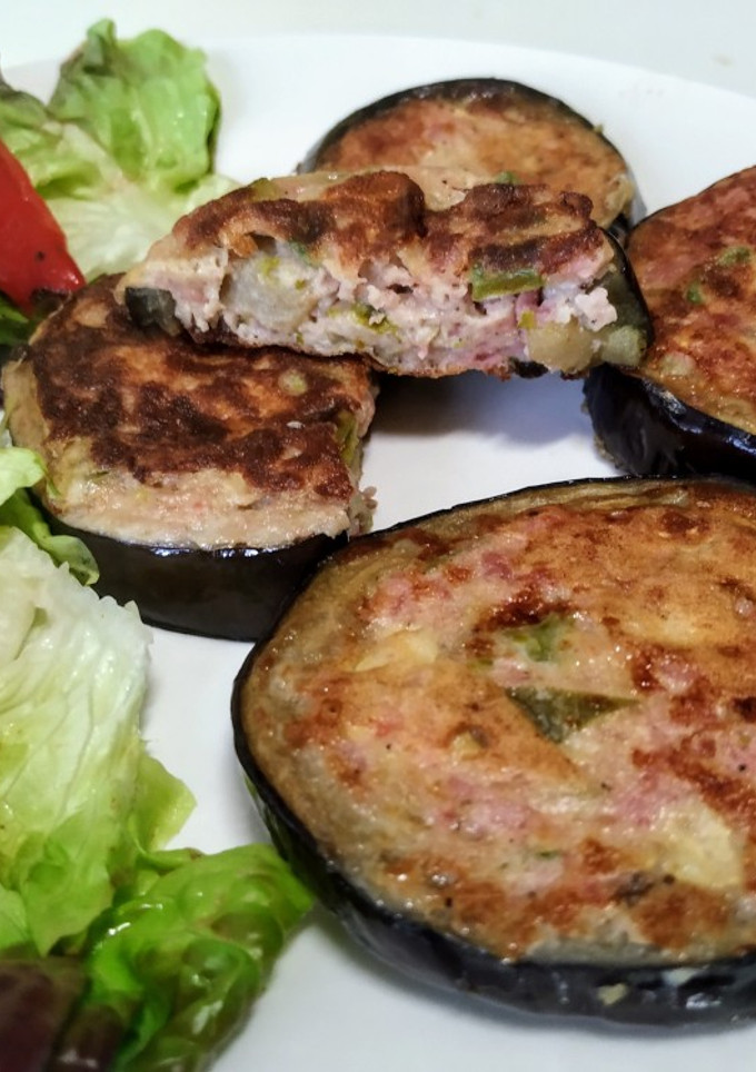 Una foto de Rodajas de berenjena rellenas