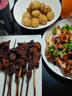 A picture of Steak meat,liver n kidney.
