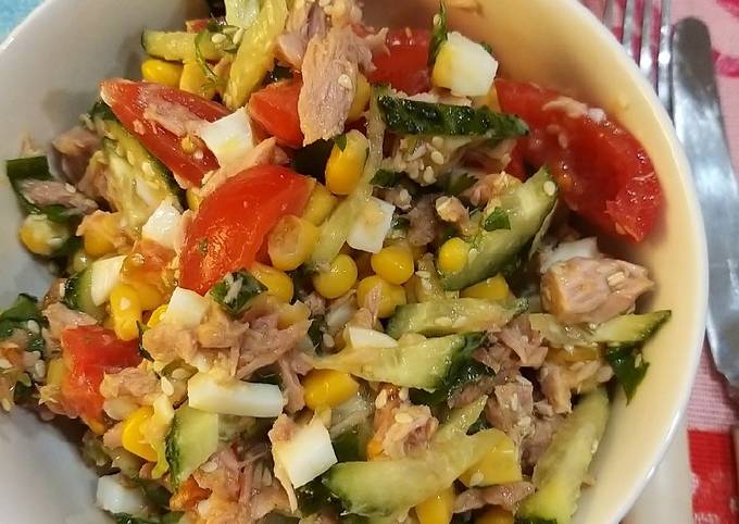 Салат с тунцом и кукурузой 🌽
