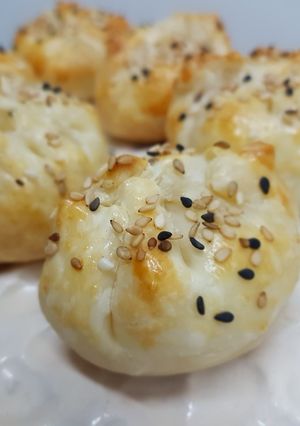 Una foto de Knishes de papa y cebolla Express