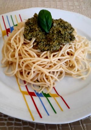 Φωτογραφία της συνταγής Pesto για ζυμαρικά και όχι μόνο