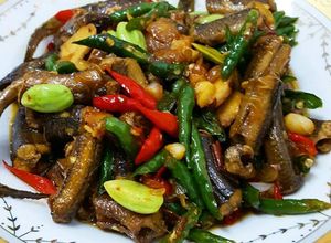 Foto resep Tumis belut cabe ijo