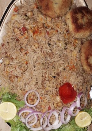 A picture of White channe ka pulao.