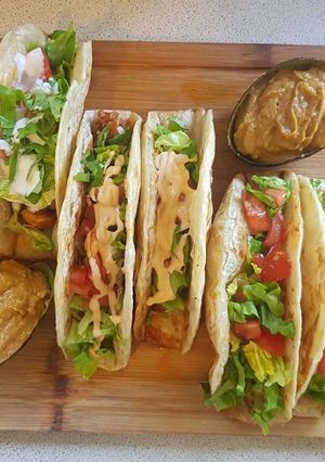 A picture of Chicken Taco (Roti).