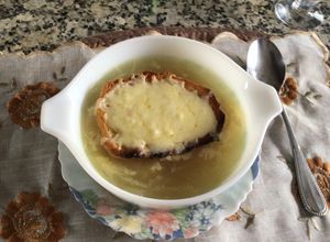 Una foto de Sopa de cebolla