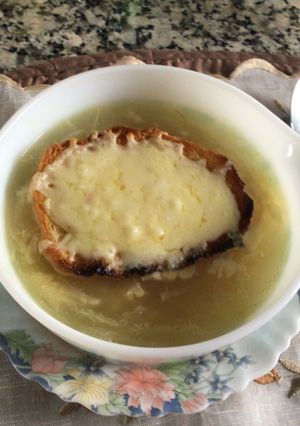Una foto de Sopa de cebolla