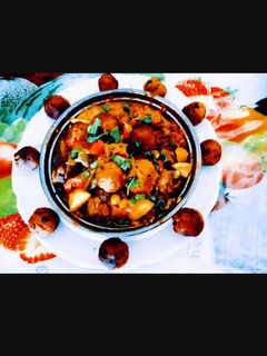 A picture of Tasty masaledar Kathiyawadi undhiyu.