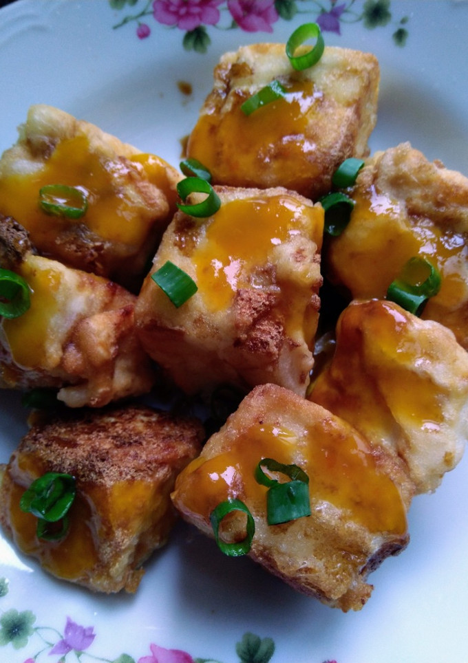 客家風味炸豆腐（方便素/素食）（一鍋到底之簡單料理）（便當菜）（開胃菜）（開胃小菜） 的食譜成品照片
