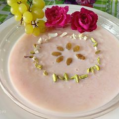 A picture of Rooh Afza kheer.