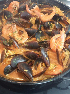 Una foto de Arroz caldoso con mejillones y langostinos