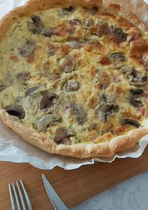 Une photo de Quiche avec ce qu'il y a dans le frigo😊